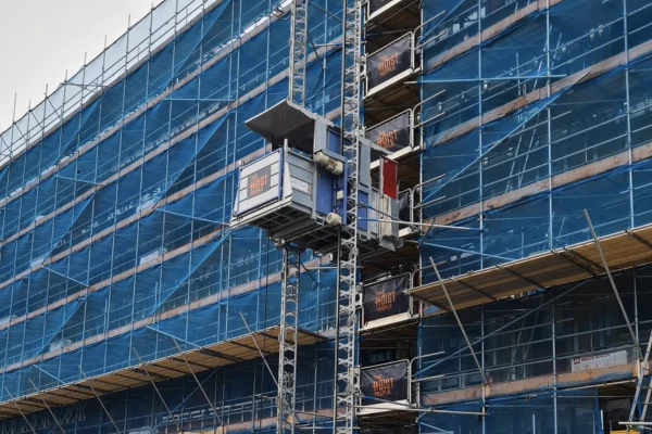 Goods and Passenger Hoist Range